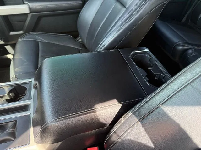 Used 2019  Ford  image 28