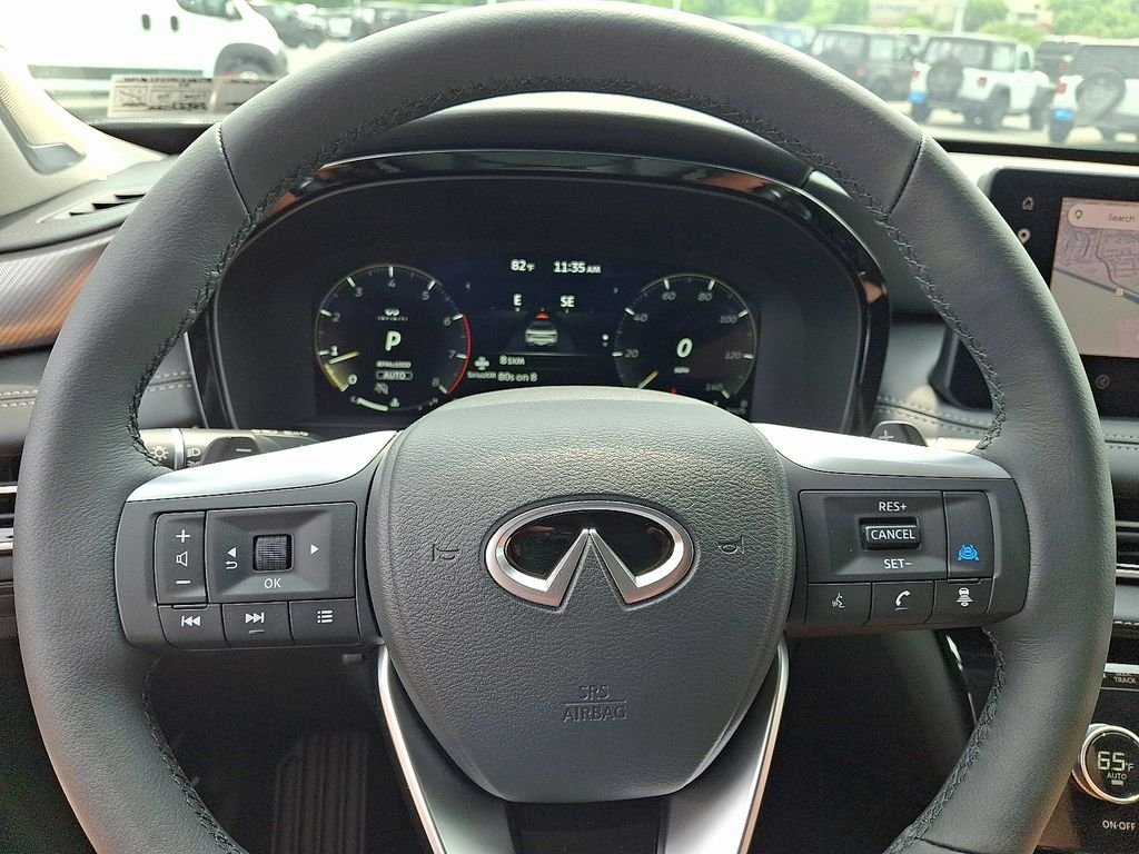 Used 2026 Gray INFINITI LUXE image 22