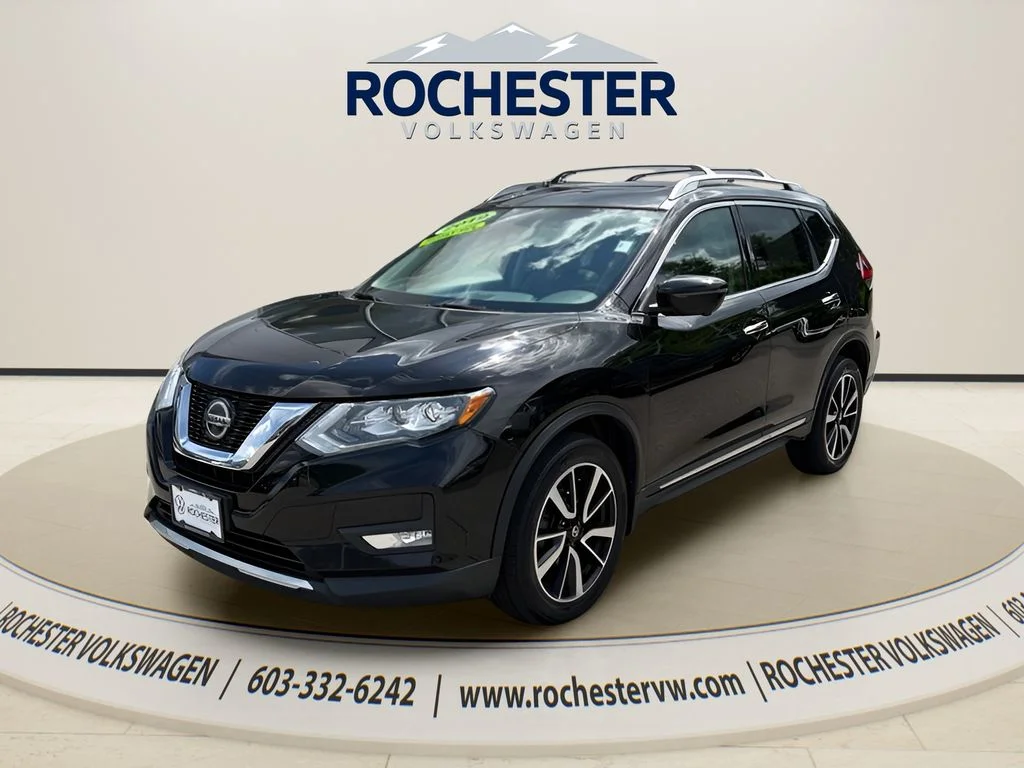 Used 2019 Black Nissan SL image 2