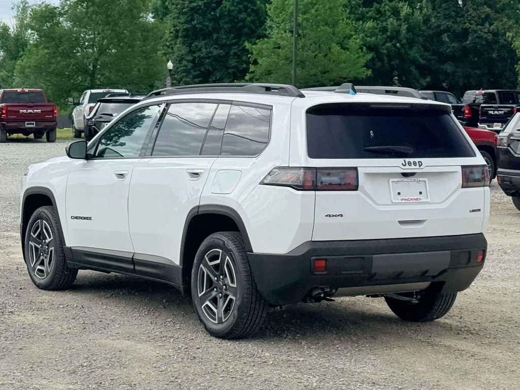 New 2026 White Jeep Laredo image 9