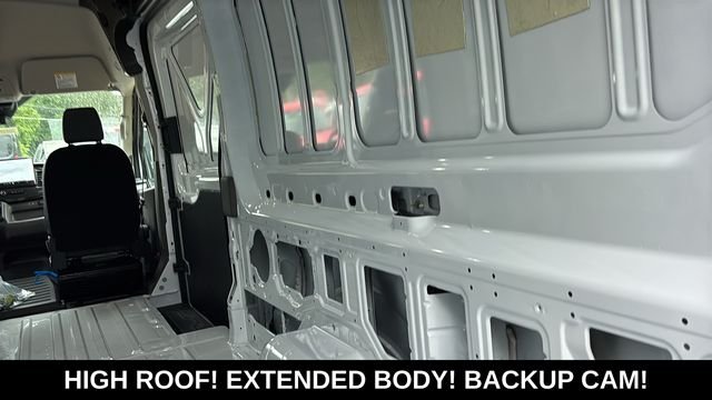 New 2026 Oxford White Ford Base image 30