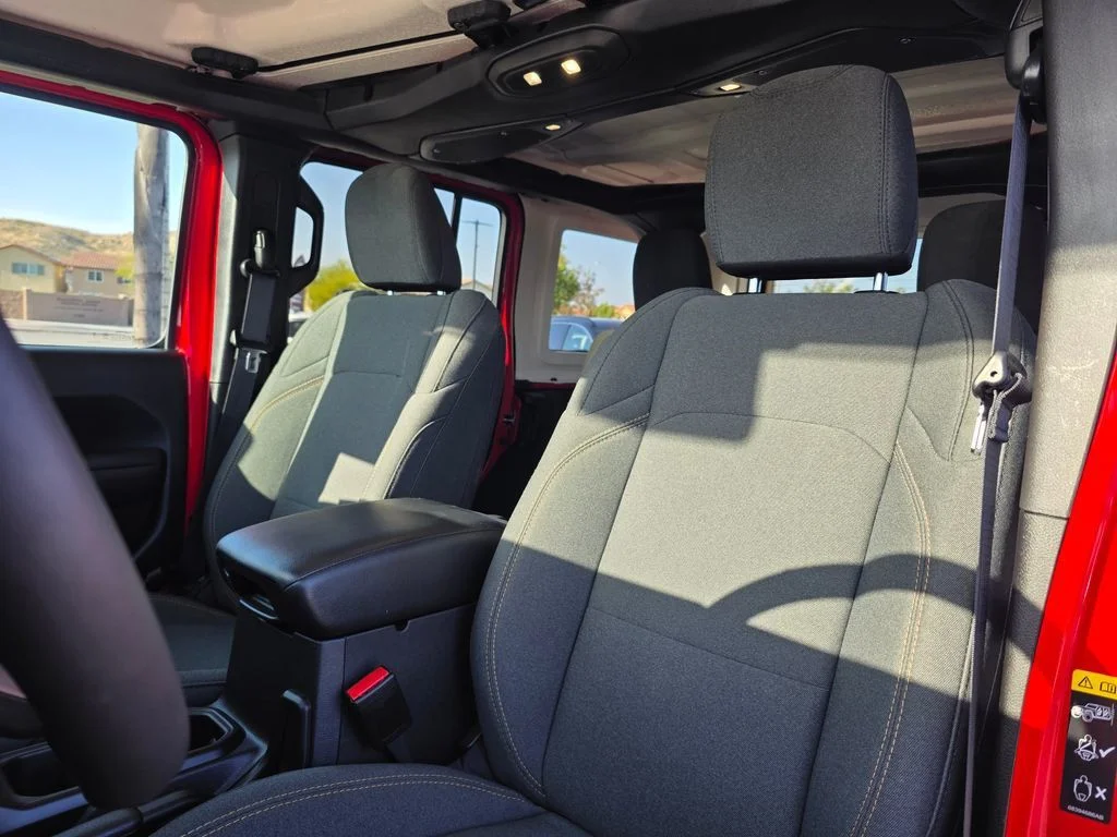 Used 2025 Red Jeep Sport S image 15