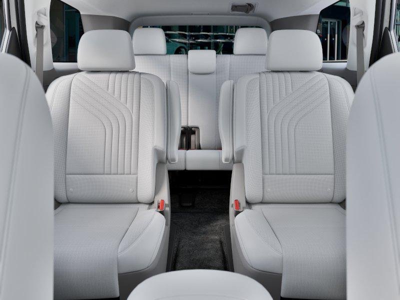 New 2027 White Hyundai SEL Premium AWD image 12