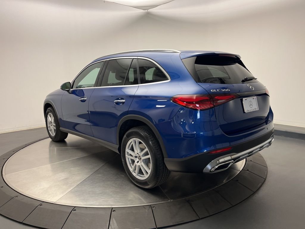Used 2026 Starling Blue Metallic Mercedes-Benz GLC 300 image 5