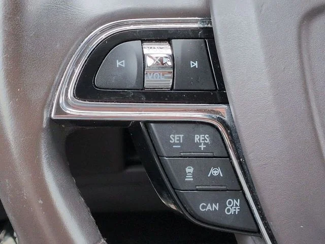 Used 2021 Red Lincoln Reserve image 26