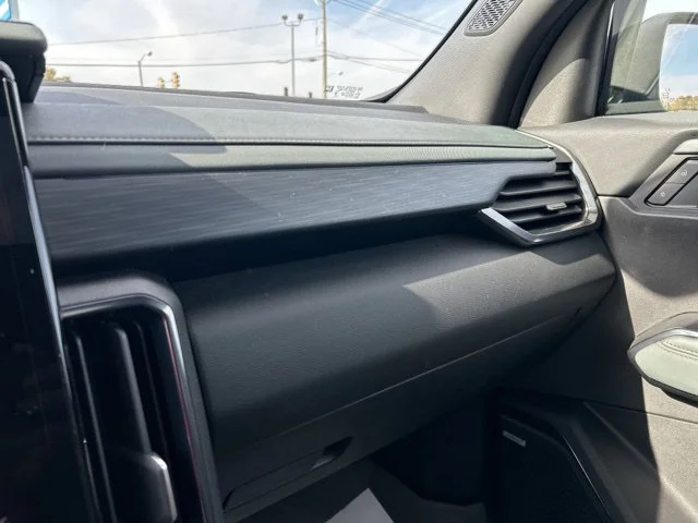 Used 2025 Black GMC AT4 image 41