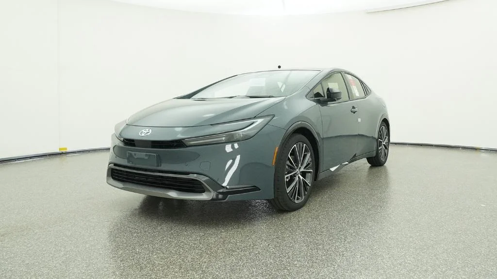 New 2026 Guardian Gray Toyota XLE image 14