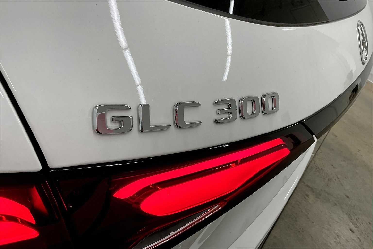 2025 Mercedes-Benz GLC Base - Photo 15
