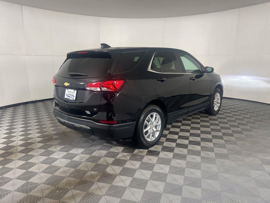 Used 2023 Black Metallic Chevrolet LT image 7