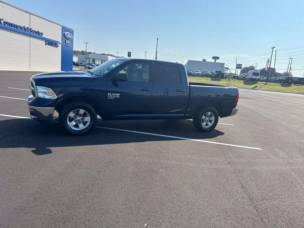 Used 2021 Blue Ram SLT image 7