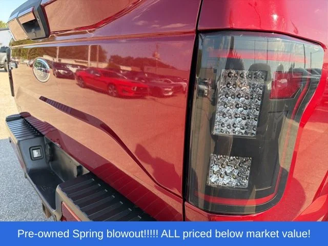 Used 2017 Red Ford XLT image 11