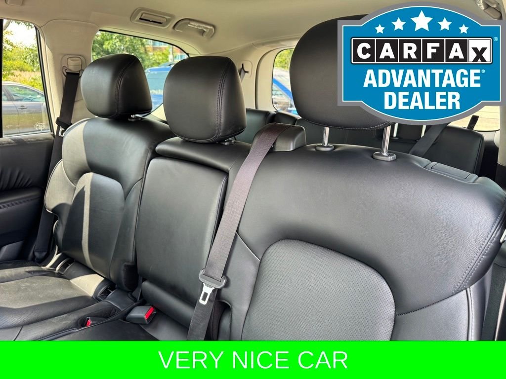 Used 2022 White Nissan SL image 15