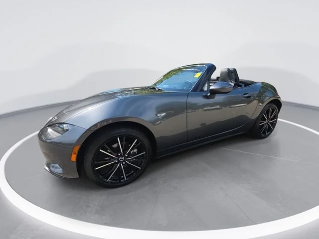Used 2025 Gray Mazda Grand Touring image 1