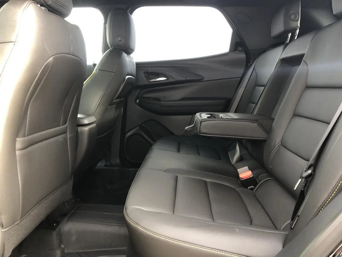 New 2026 Black Chevrolet Awd 4dr Activ image 11