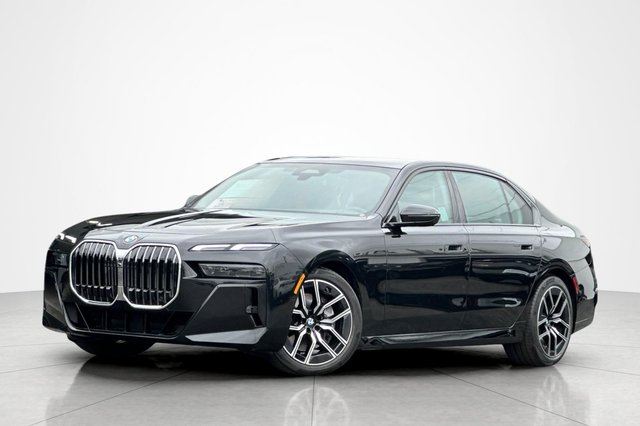 2024 BMW 7 Series 740i