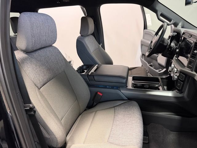 New 2026 Agate Black Metallic Ford XLT image 23