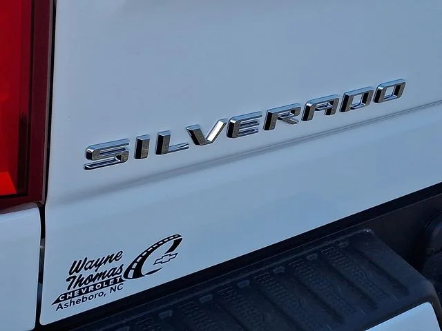 New 2026 White Chevrolet RST image 21