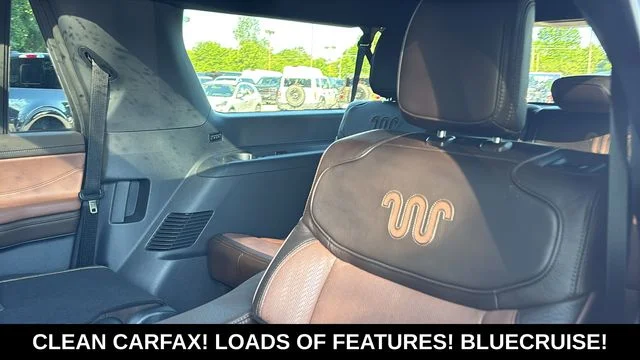 Used 2025 Gray Ford King Ranch image 27