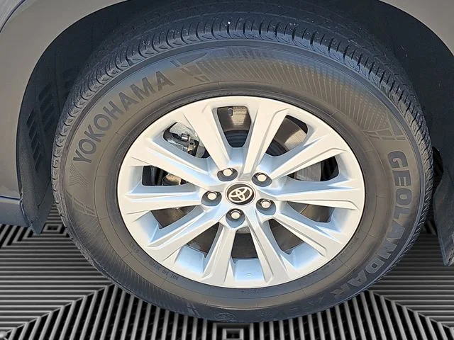 Used 2024 White Toyota XLE image 12