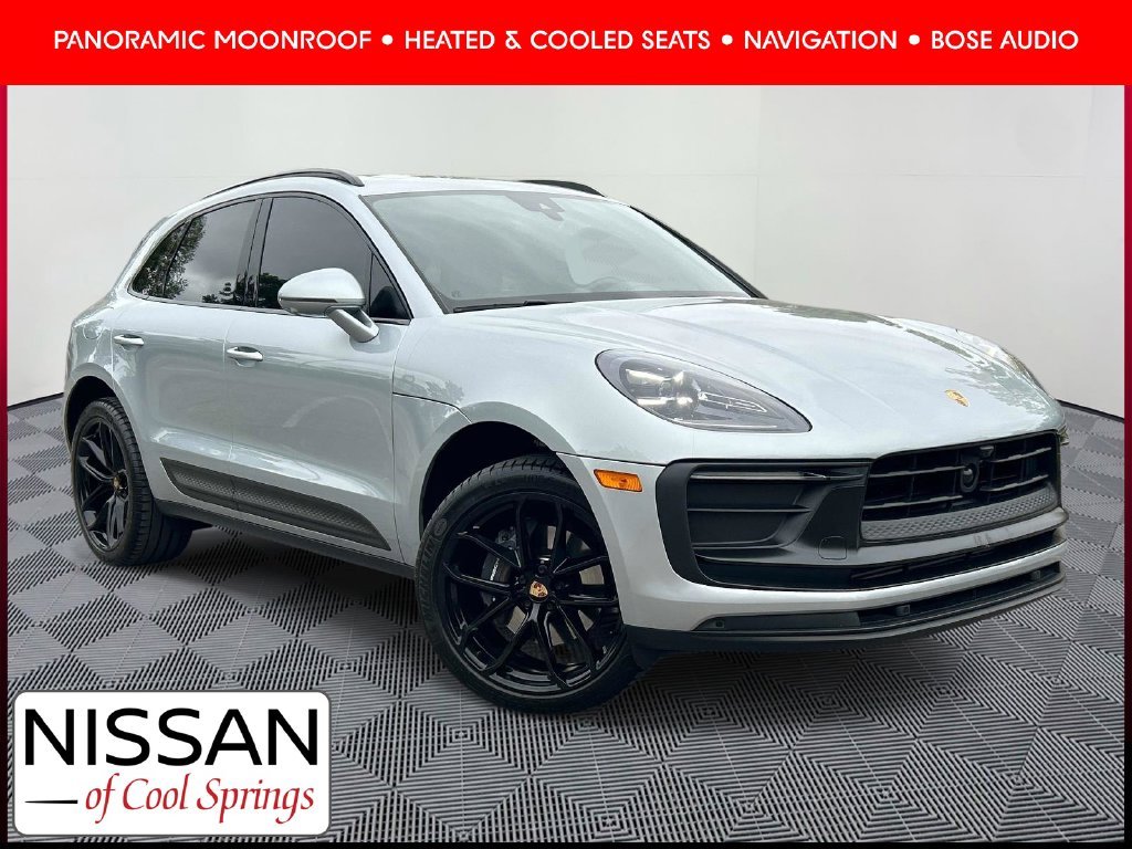 2024 Porsche Macan Base