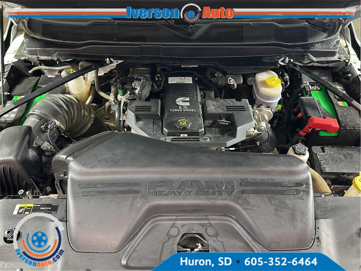Used 2022 Bright White Clearcoat Ram Laramie image 3