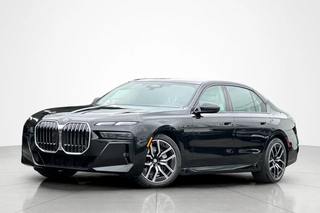 2024 BMW 7 Series 740i