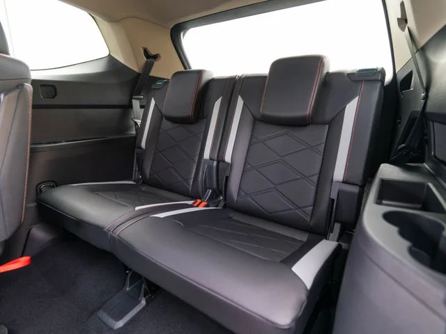 New 2026 Black Volkswagen 2.0T Peak Edition image 33