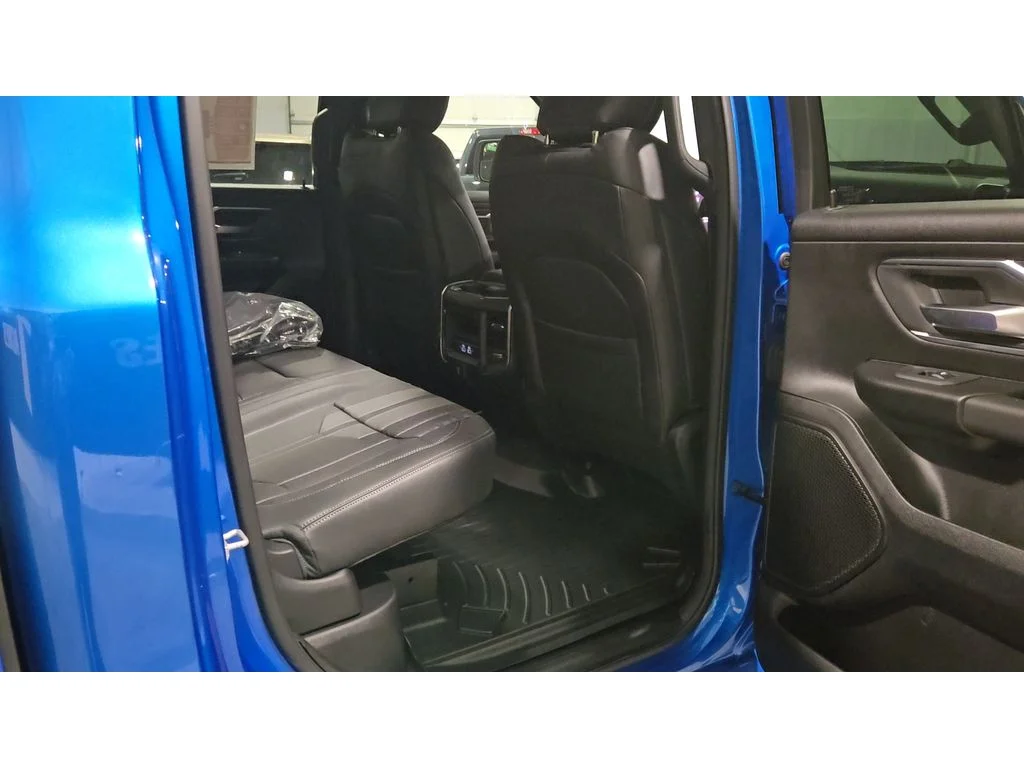 New 2026 Hydro Blue Pearl-Coat Exterior Paint RAM Big Horn Rocky Ridge image 24