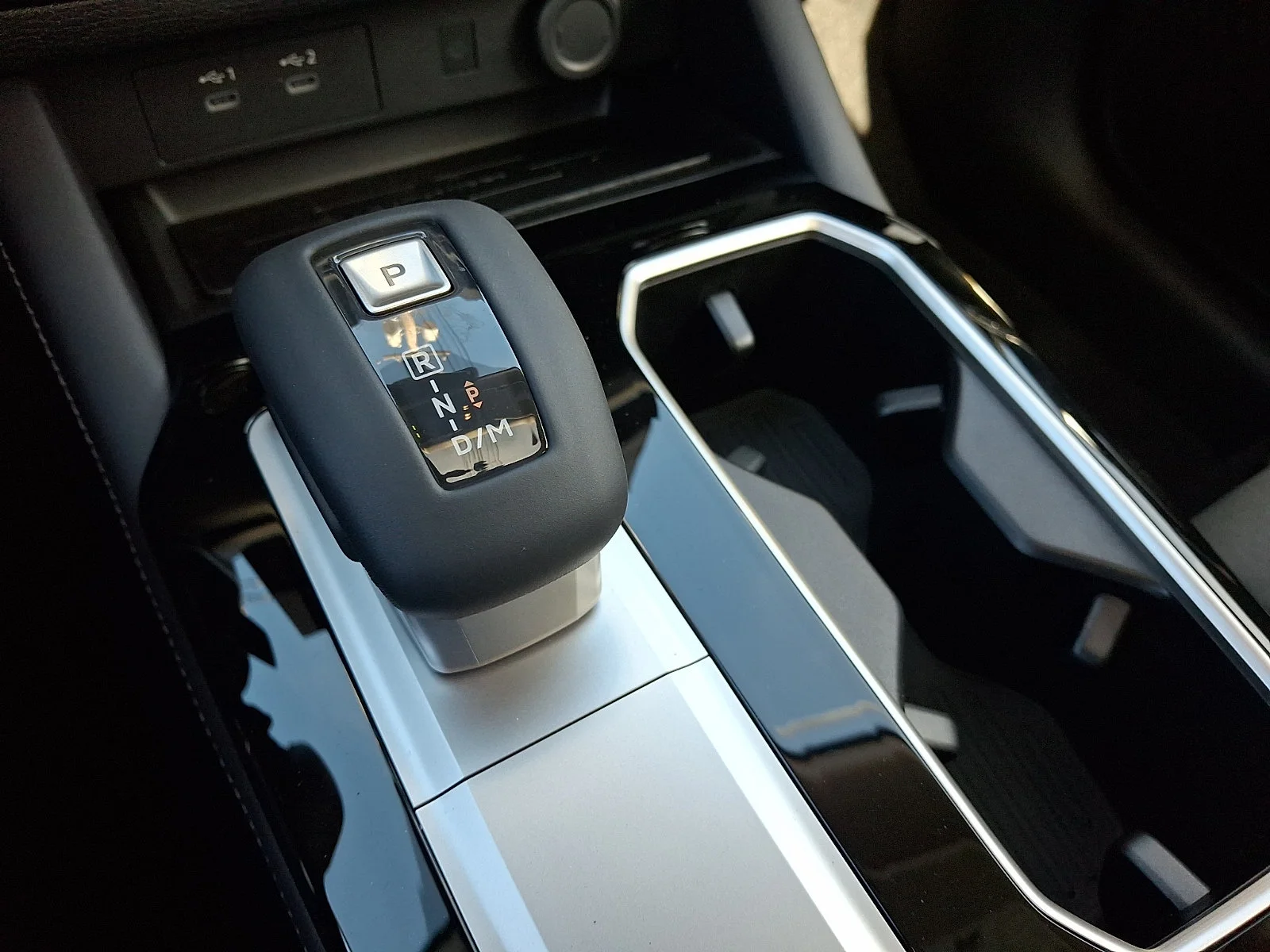 New 2026 Gray Mitsubishi SE image 14