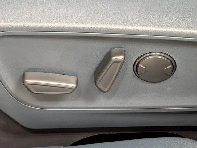 New 2026 Carbonized Gray Metallic Ford Lariat® image 44
