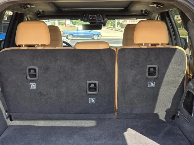 New 2027 High-Gloss Black Paint Jeep Summit image 6