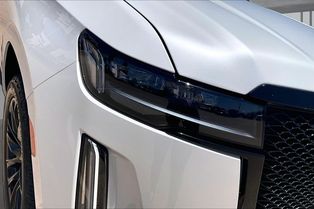 Used 2023 White Cadillac Sport image 30