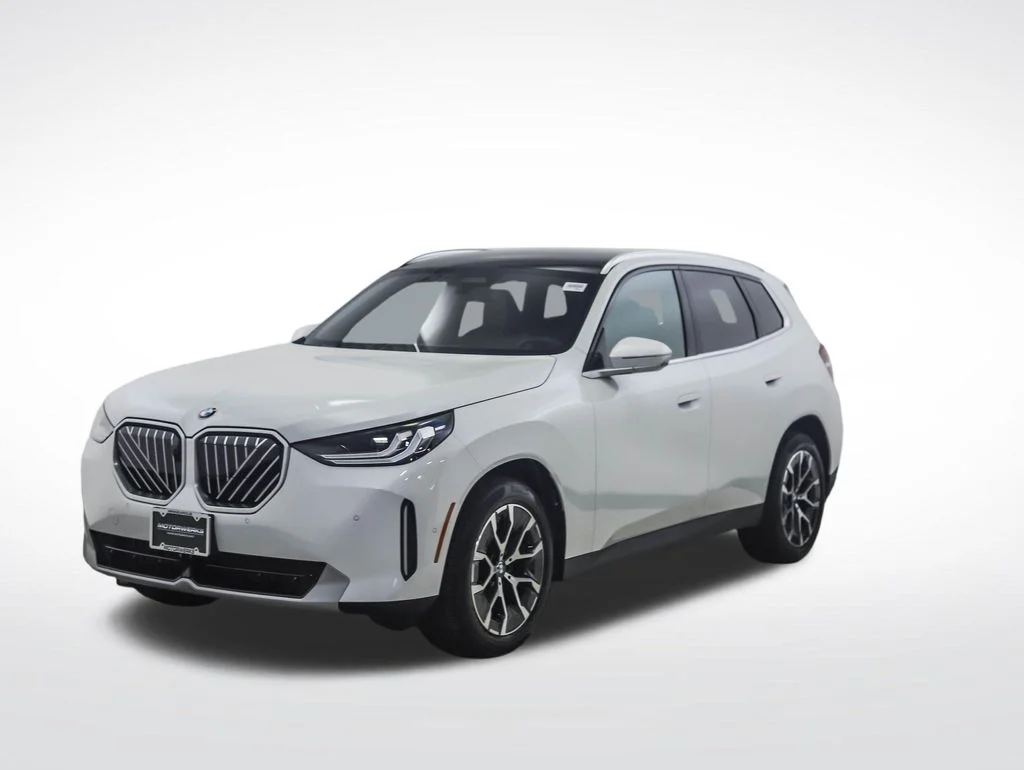 2026 BMW X3 30 XDRIVE's photo