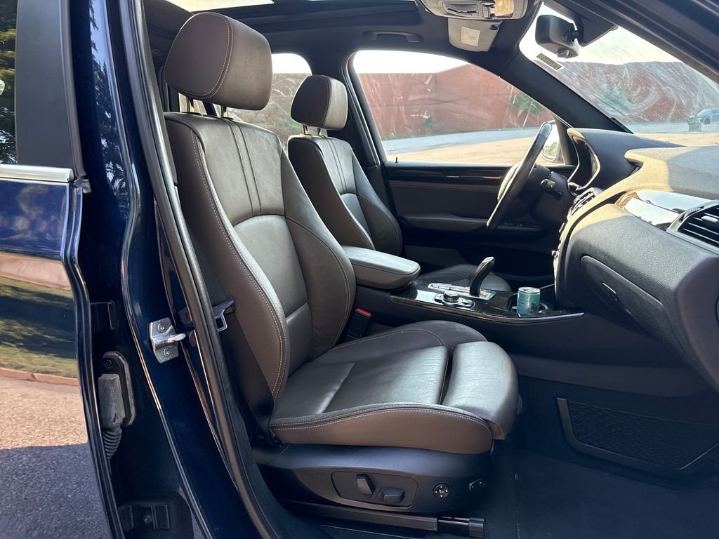 Used 2013 Blue BMW xDrive28i image 28