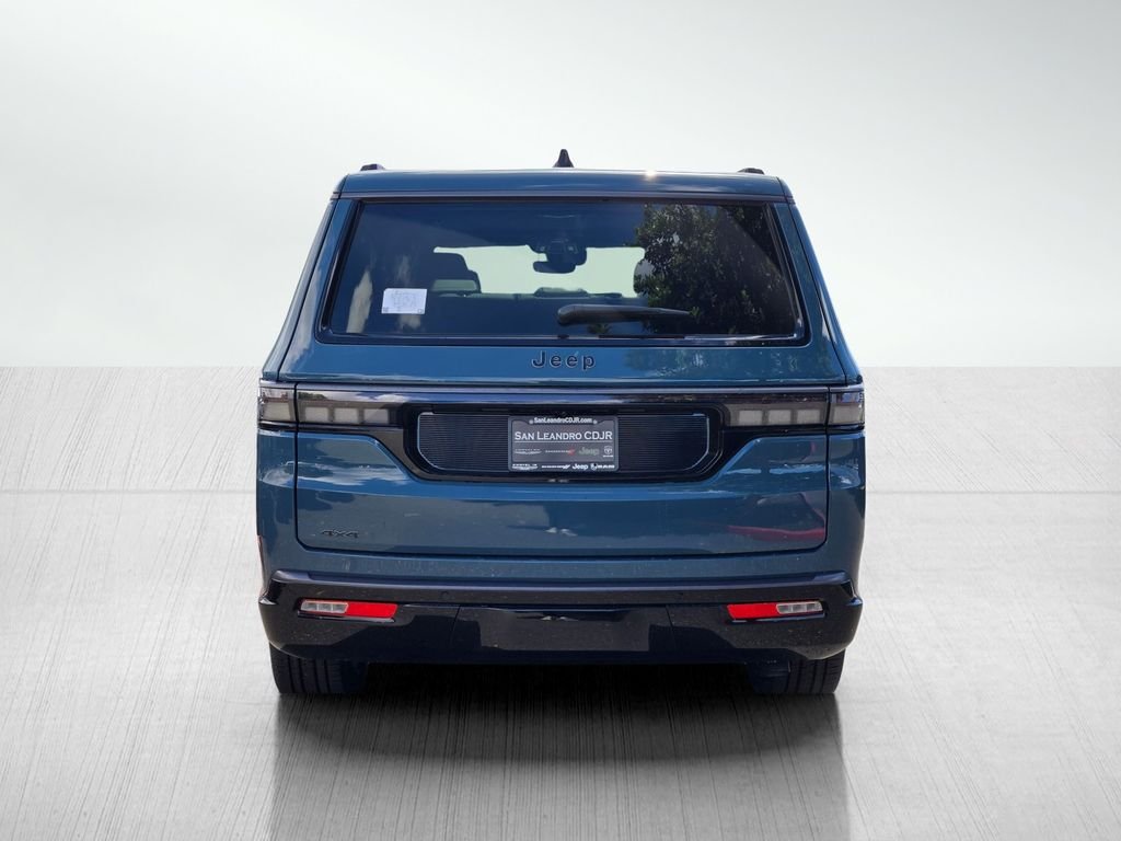 New 2026 Steel Blue Exterior Paint Jeep Limited Altitude image 5