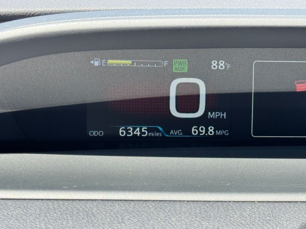 Used 2020 Red Toyota  image 14
