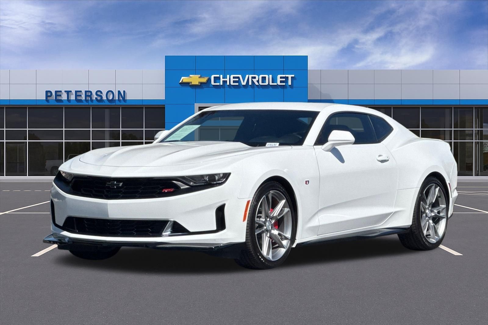 Used 2023 White Chevrolet 1LT image 8