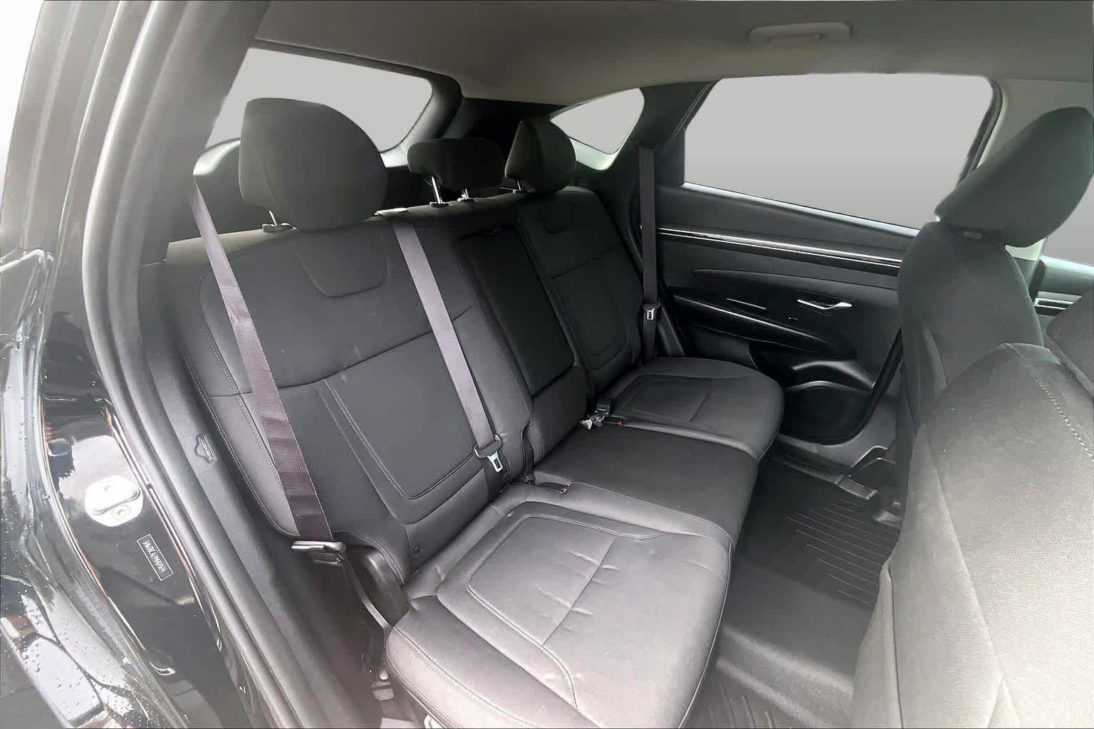 Used 2022 Phantom Black Hyundai SEL image 28