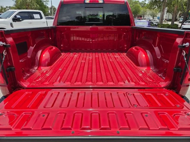 New 2026 Molten Red Pearl-Coat Exterior Paint RAM Laramie image 9