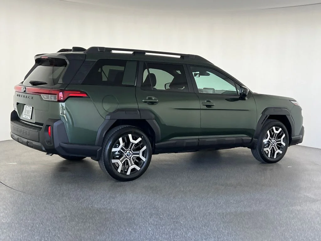 New 2026 DEEP EMERALD GREEN PEARL Subaru Touring XT image 4