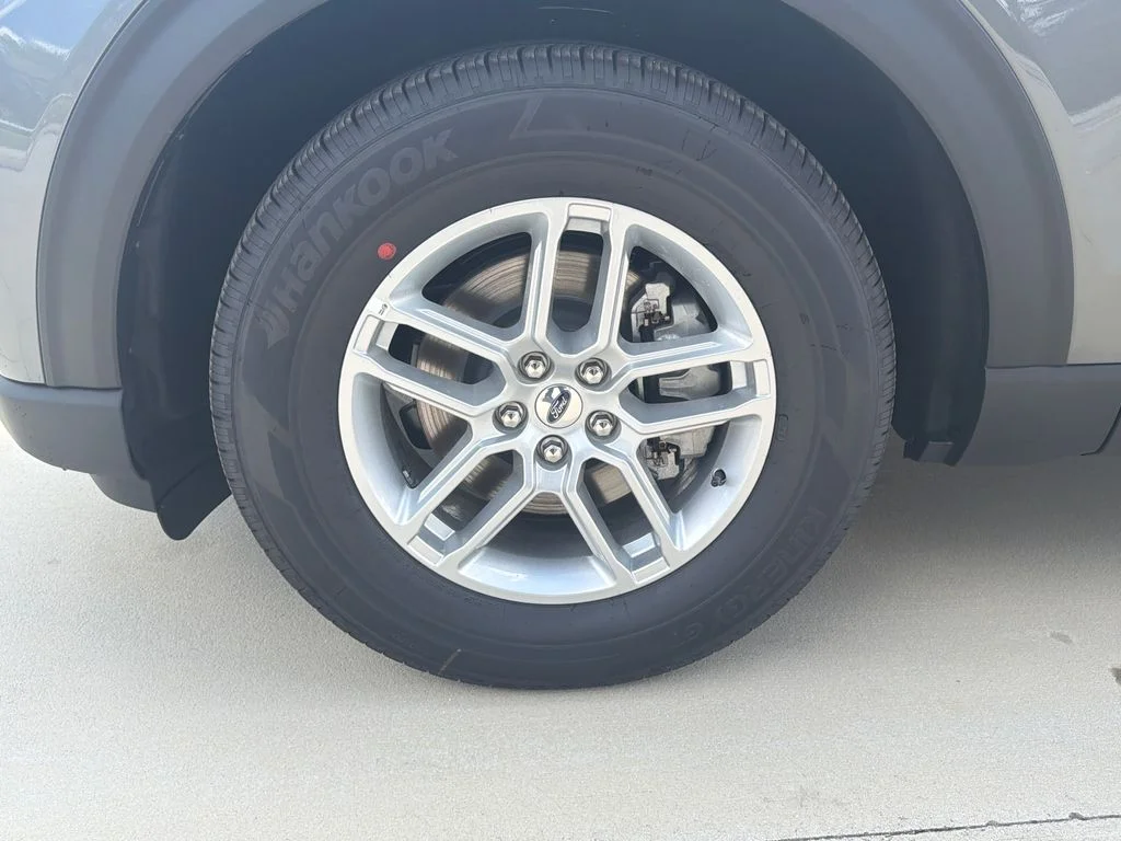New 2026 Gray Ford Active image 11