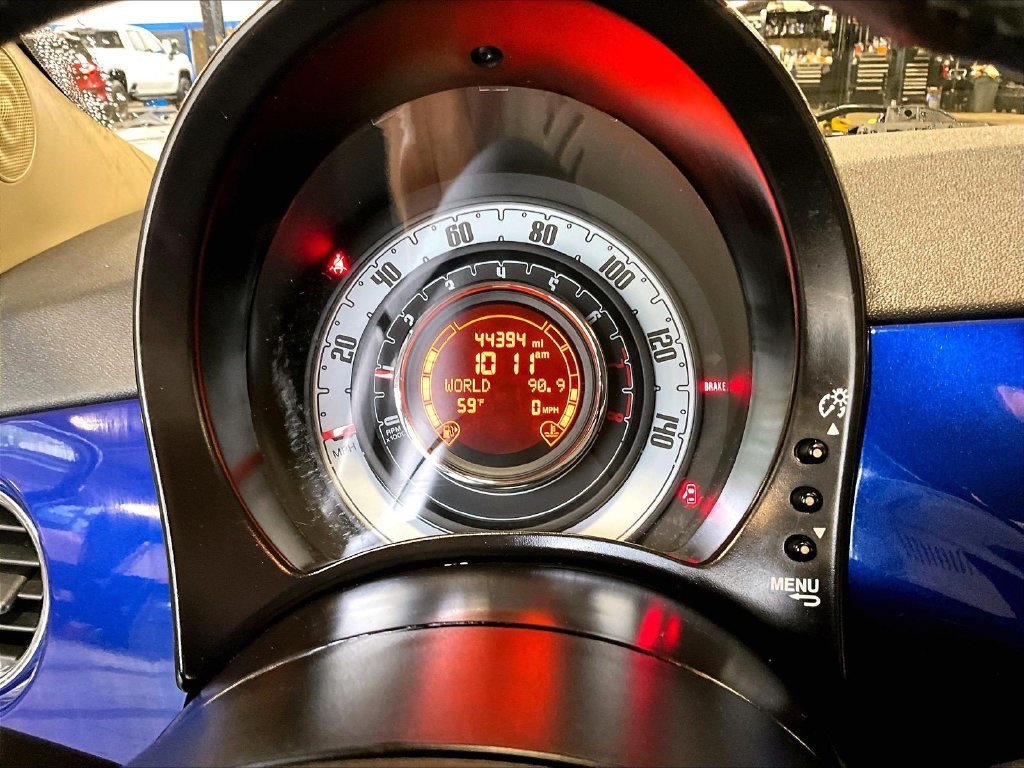 Used 2014 Blue FIAT Pop image 25