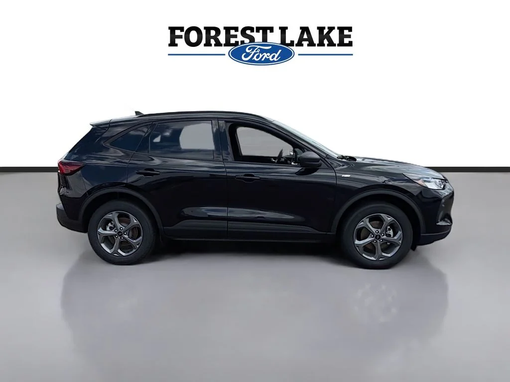 New 2026 Agate Black Metallic Ford ST-Line image 3