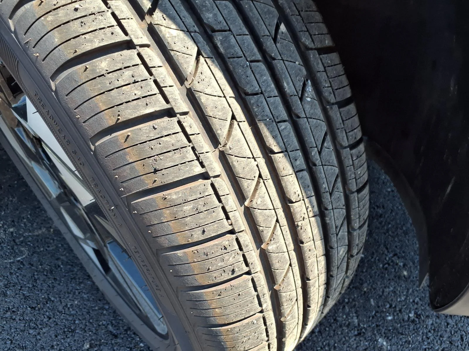 Used 2025 Cyber Gray Metallic Hyundai SEL image 30