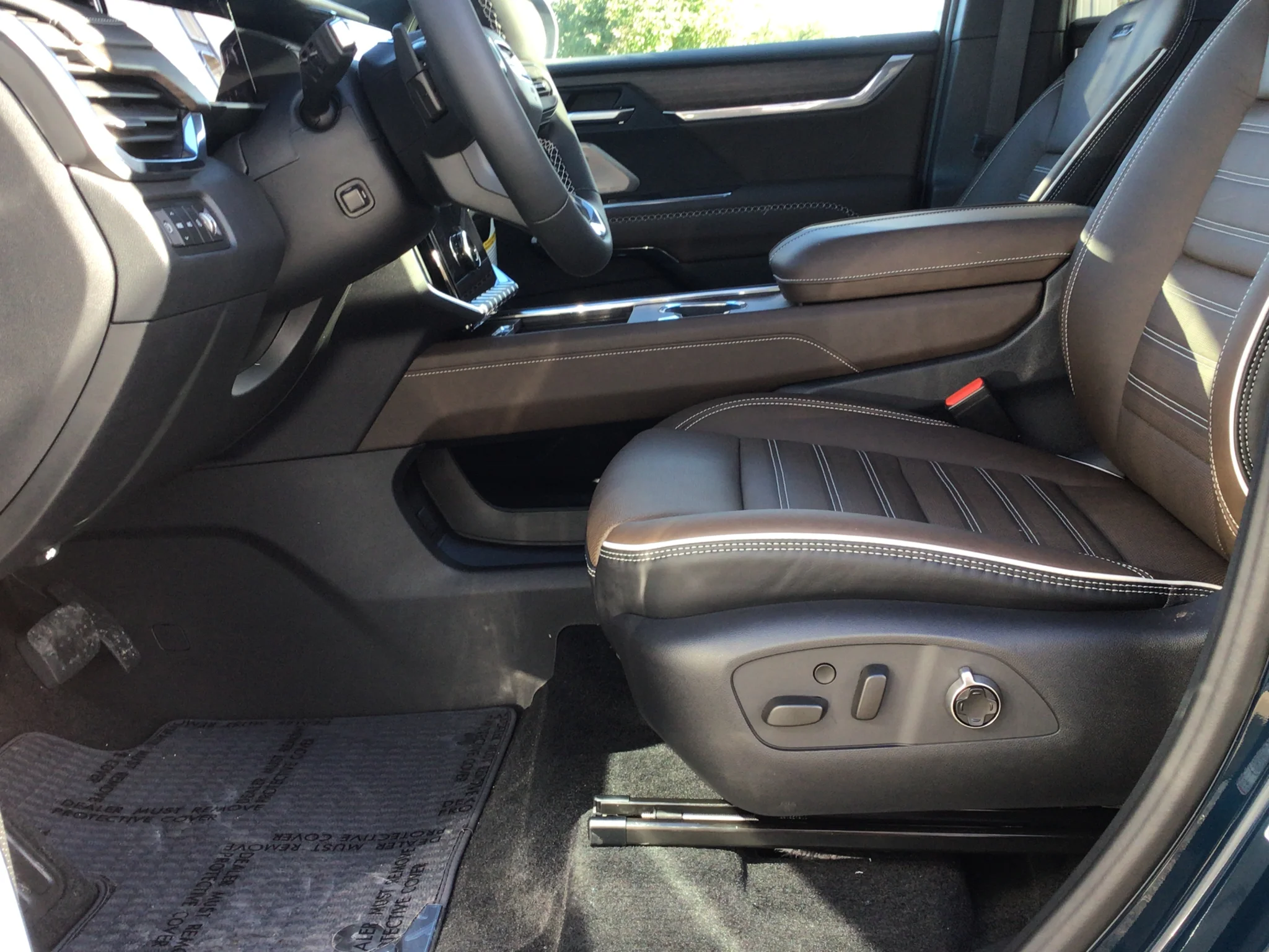 New 2027 Ink GMC Denali Ultimate image 8