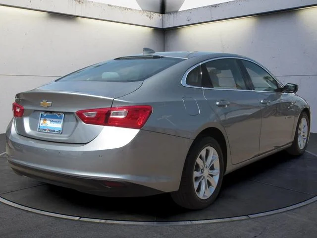 Used 2024 Sterling Gray Metallic Chevrolet LT image 5