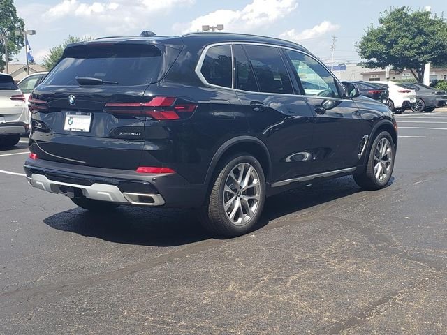 New 2026 Black Sapphire Metallic BMW xDrive40i image 7