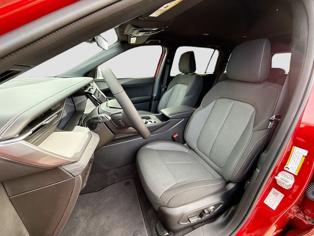 New 2026 Red Hot Pearl-Coat Exterior Paint Jeep Laredo image 13