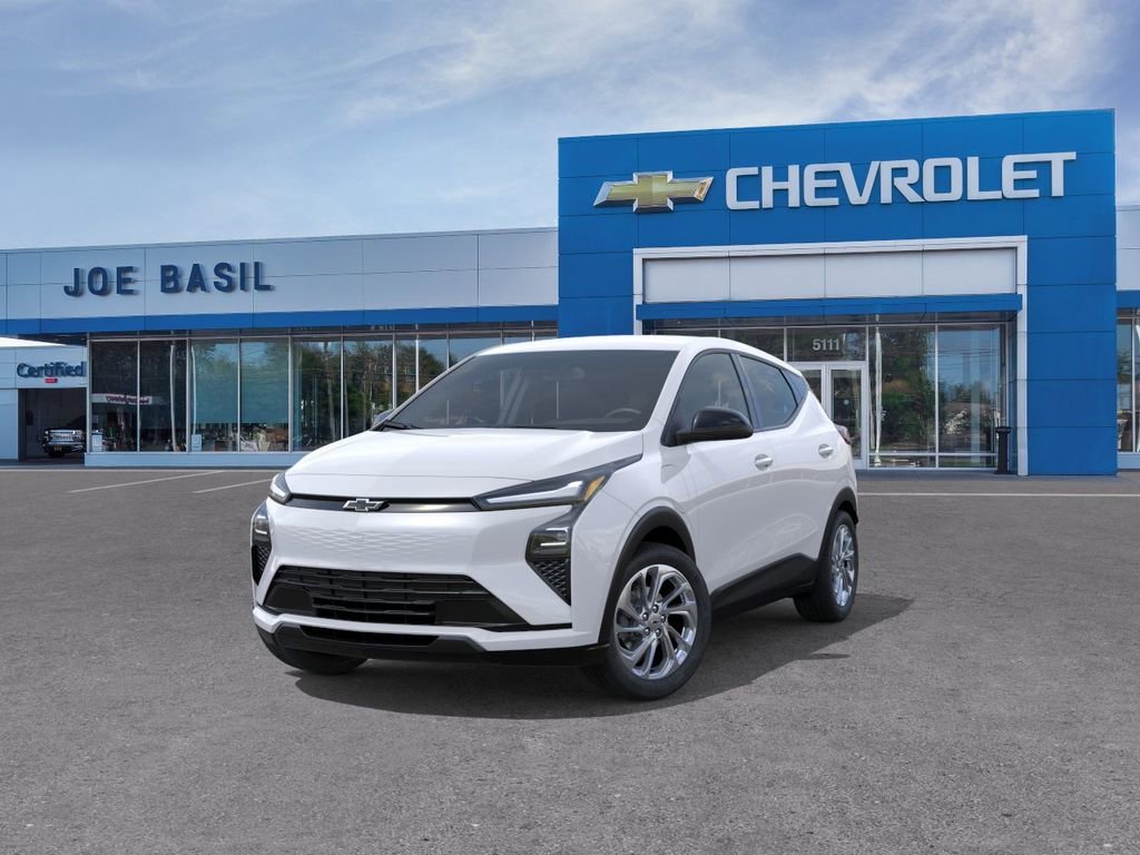 2027 Chevrolet Bolt LT - Photo 8