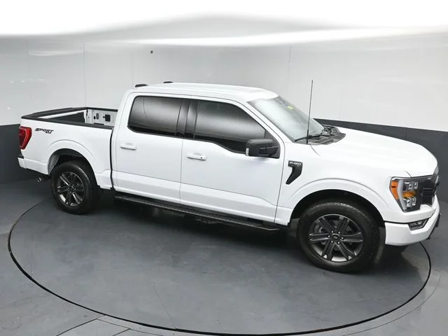 Certified Used 2023 Oxford White Ford XLT image 45